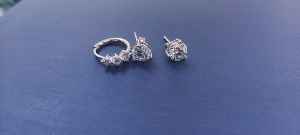 【ZHOYA】 S925 Moissanite Simple Earrings