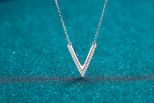 Charger l&#39;image dans la galerie, 【ZHOYA】925 Silver V-shaped Moissanite micro-inlaid necklace ins style