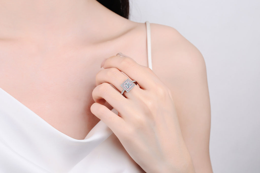 【ZHOYA】925 Sterling Silver Ring  1 carat Moissanite Sugar Cube Ring  pt950 Rose Gold plated