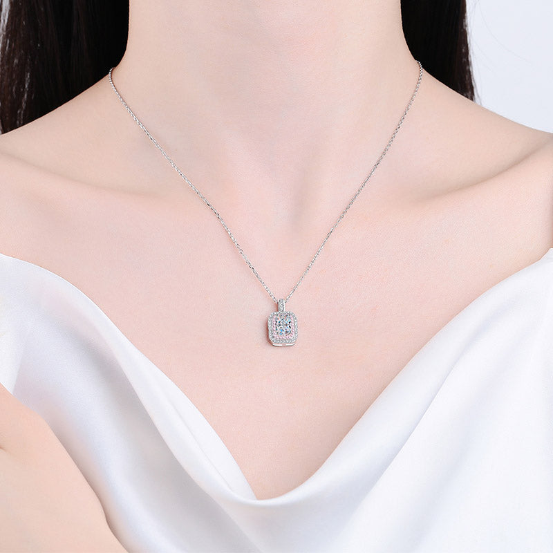 【ZHOYA】925 Sterling Silver  1 carat emerald cut  Moissanite collarbone chain