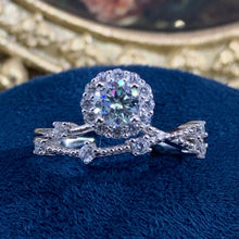 Charger l&#39;image dans la galerie, 【ZHOYA】 0.5CT Moissanite 925 Sterling Silver Ring