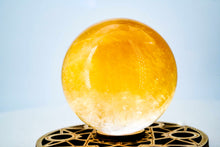 Load image into Gallery viewer, Yellow Calcite Balls