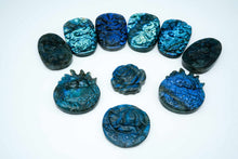 Charger l&#39;image dans la galerie, Small labradorite carving pieces