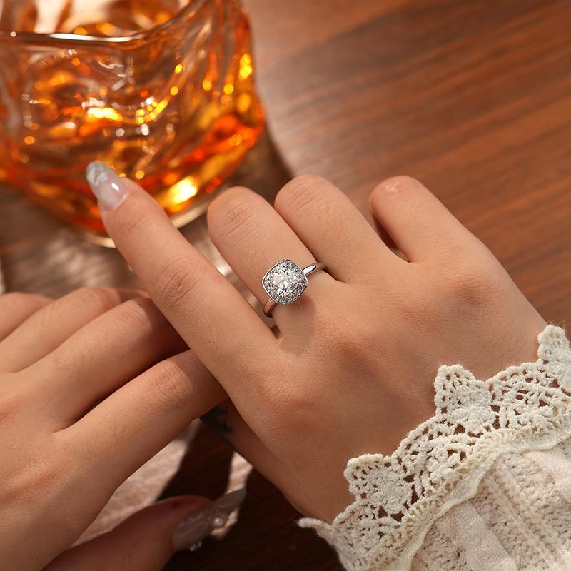 【ZHOYA】 Moissanite 1Carat S925 Silver Platinum Plated Ring