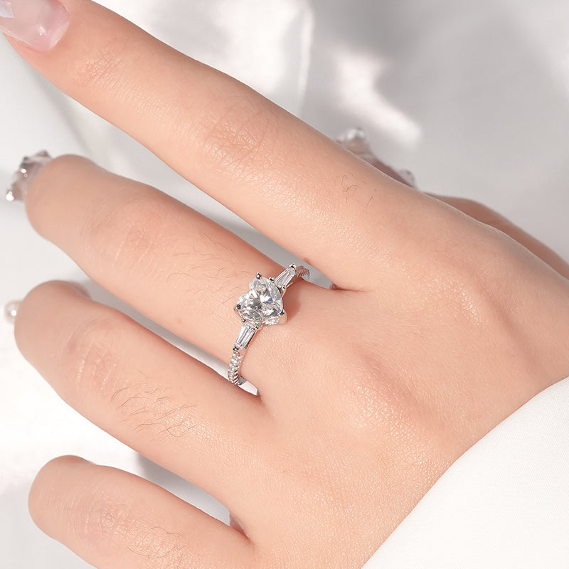 【ZHOYA】Moissanite 1 CT S925 Silver Platinum Plated Ring